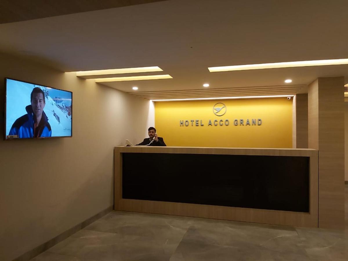 Acco Grand Hotel Лакхнау Екстер'єр фото