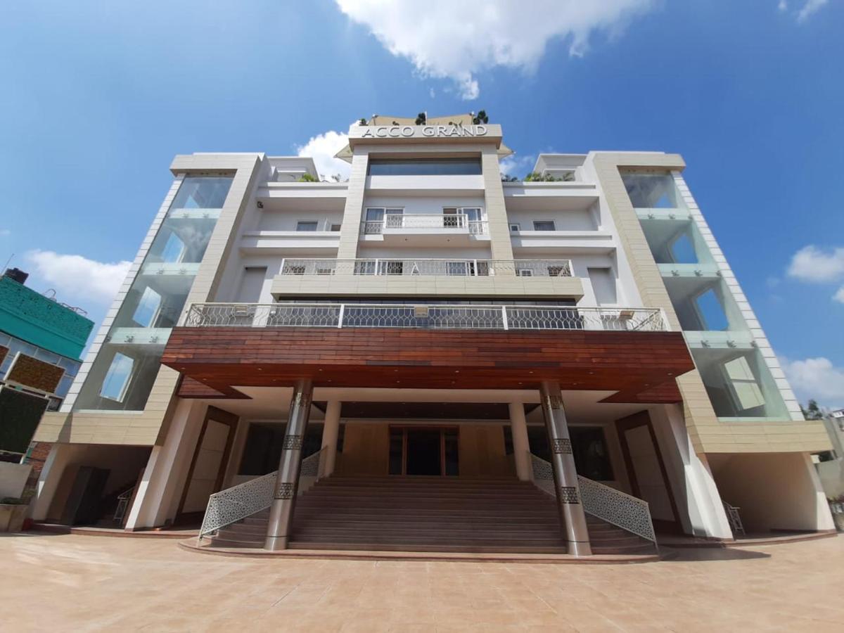 Acco Grand Hotel Лакхнау Екстер'єр фото